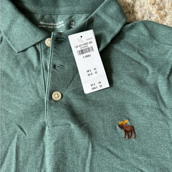 Bundle Abercrombie & Tommy Hilfiger Polo shirts - Picture 2 of 6